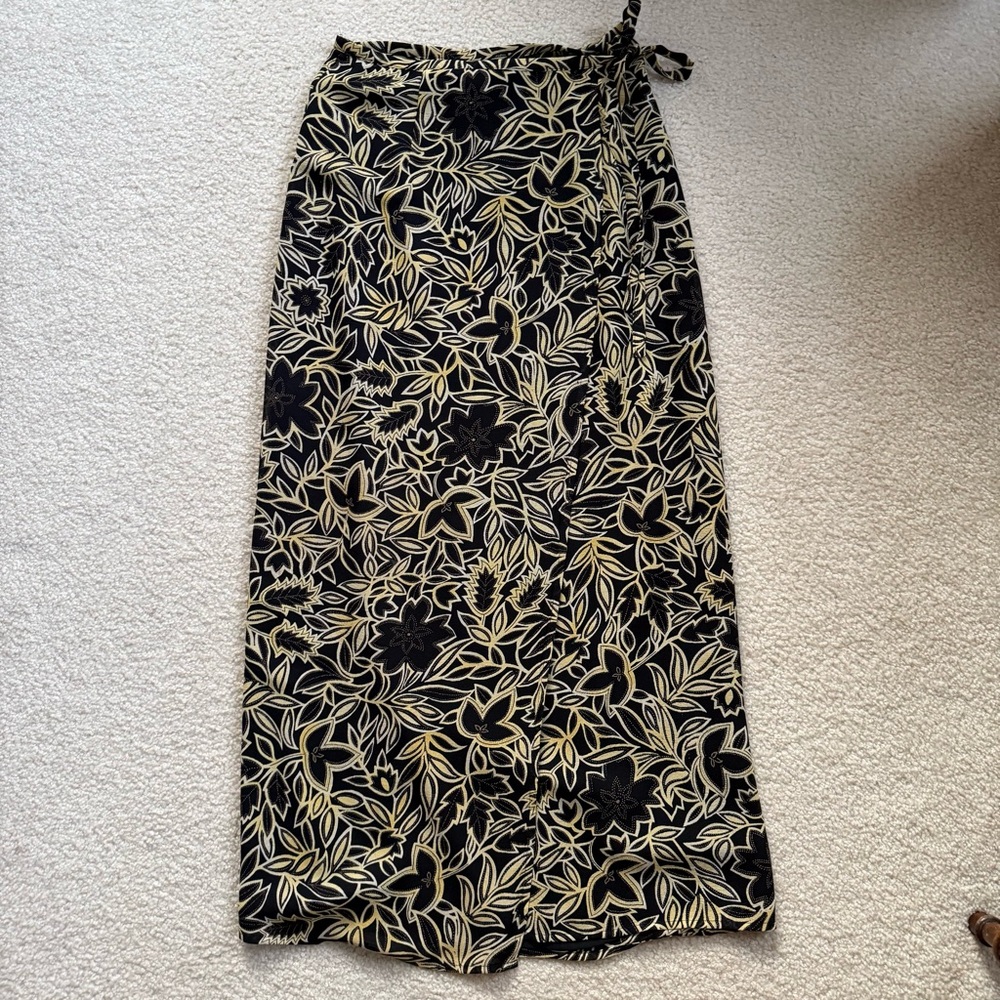 EUC vintage Ann Taylor maxi skirt